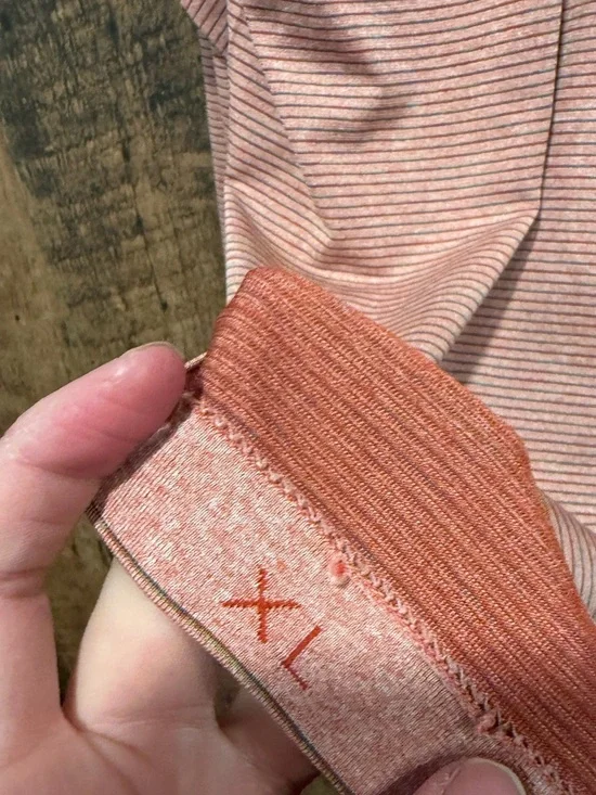 Lululemon men’s metal vent long sleeve shirt XL EUC - Picture 4 of 4